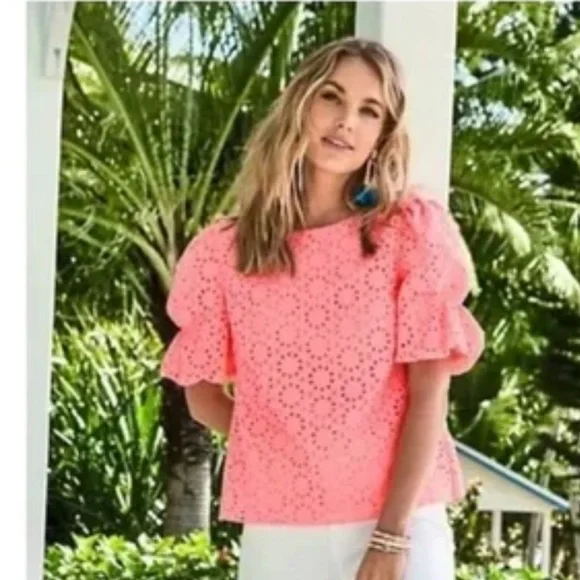 Lilly Pulitzer Shaila Top in Shellona Coral Neon Sunburst Eyelet. Size XS - Picture 7 of 9